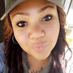 Meet your Posher, Adriane